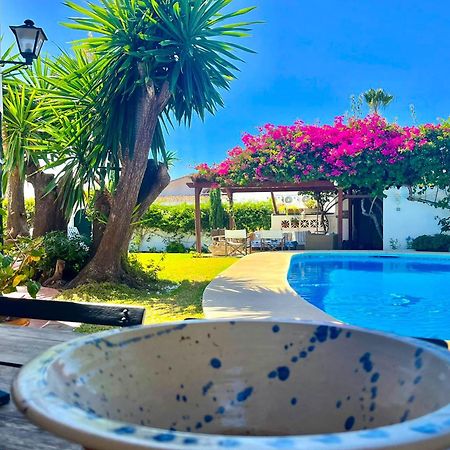 Villa Alfredo - Private Pool Next To The Beach Estepona Extérieur photo